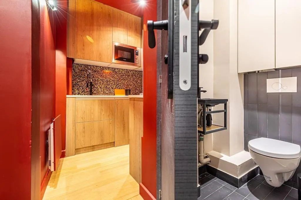 Lovely Apartment In The Heart Of Paris