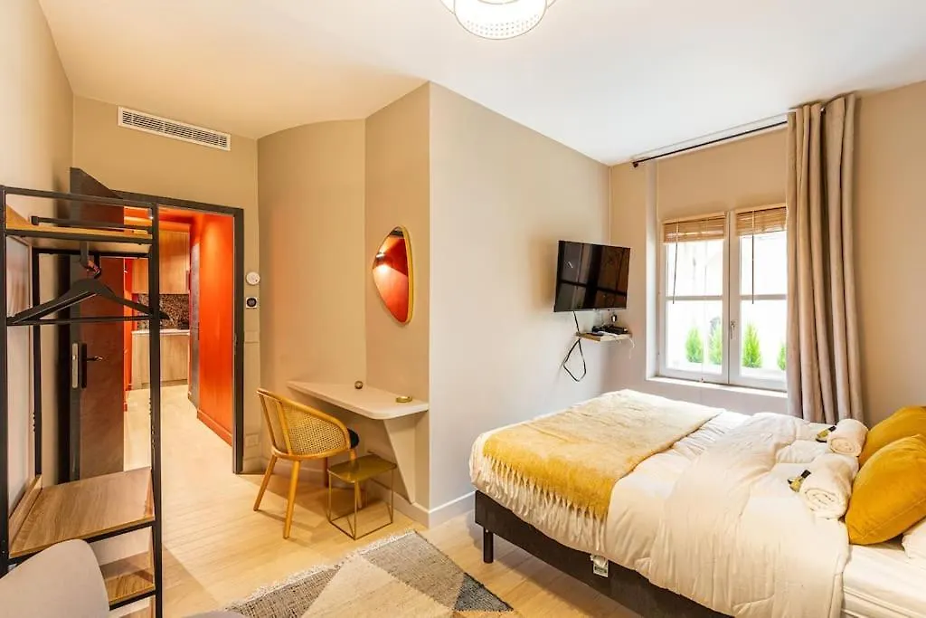 Lovely Apartment In The Heart Of Paris