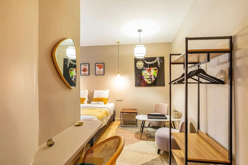 Lovely Apartment In The Heart Of Paris